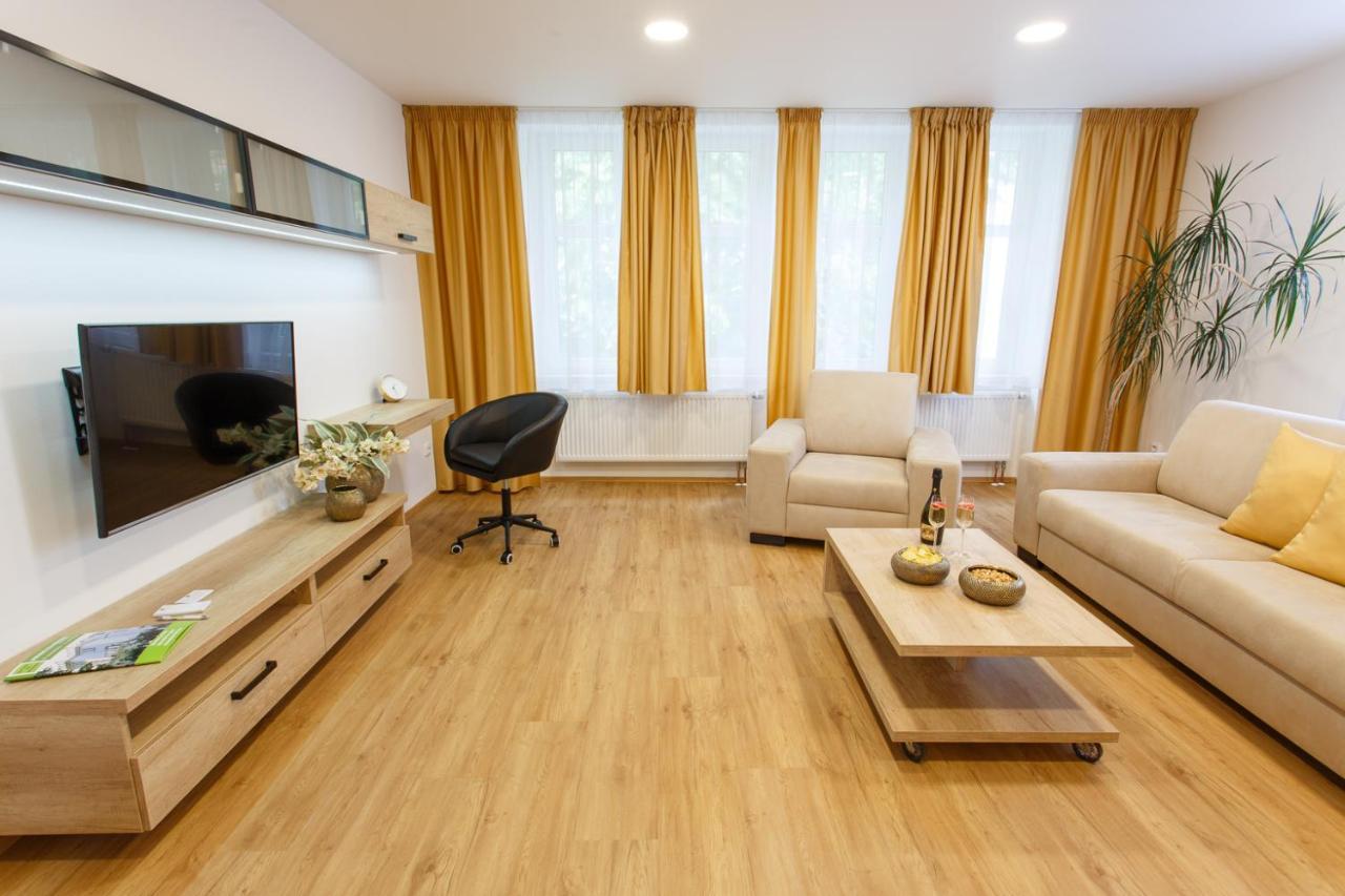 Apartments Villa Whitehouse Ostrava Exterior photo