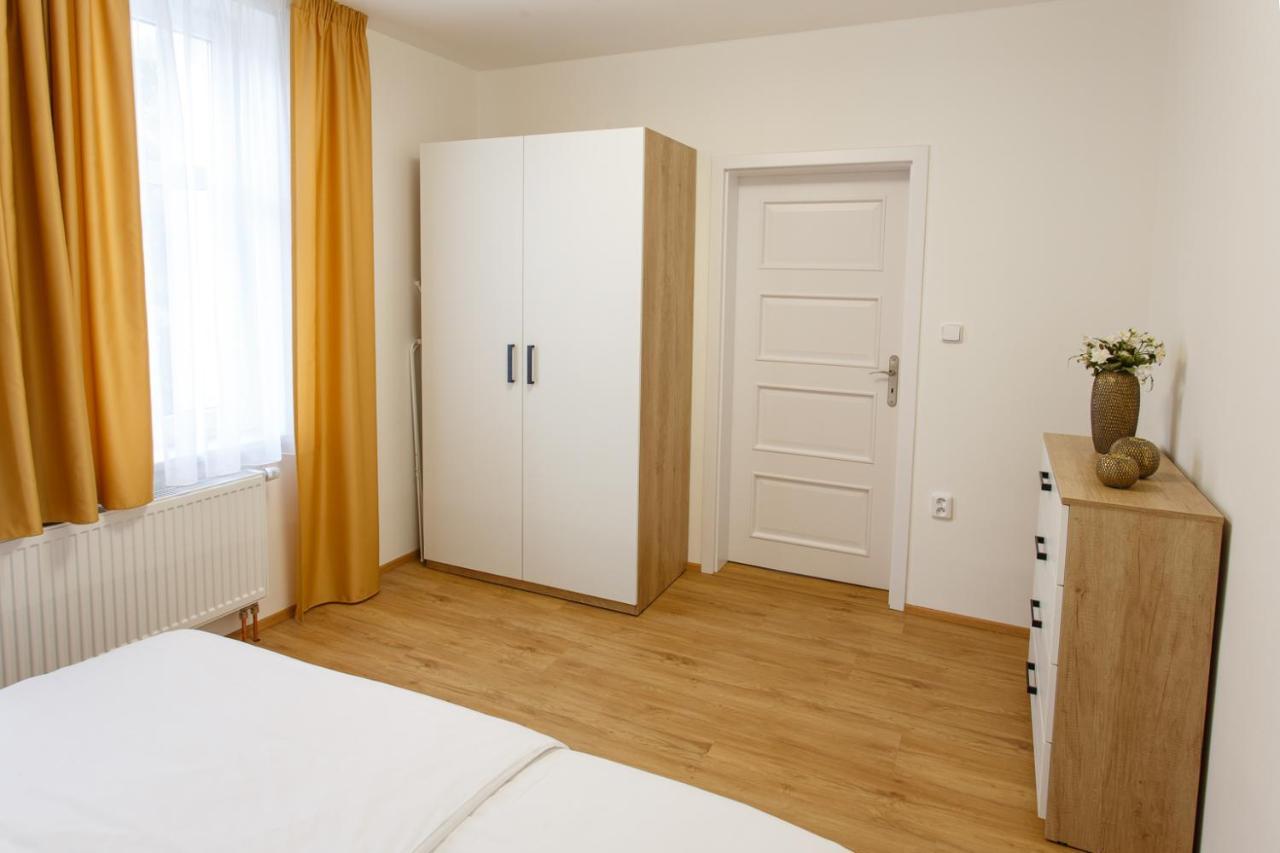 Apartments Villa Whitehouse Ostrava Exterior photo