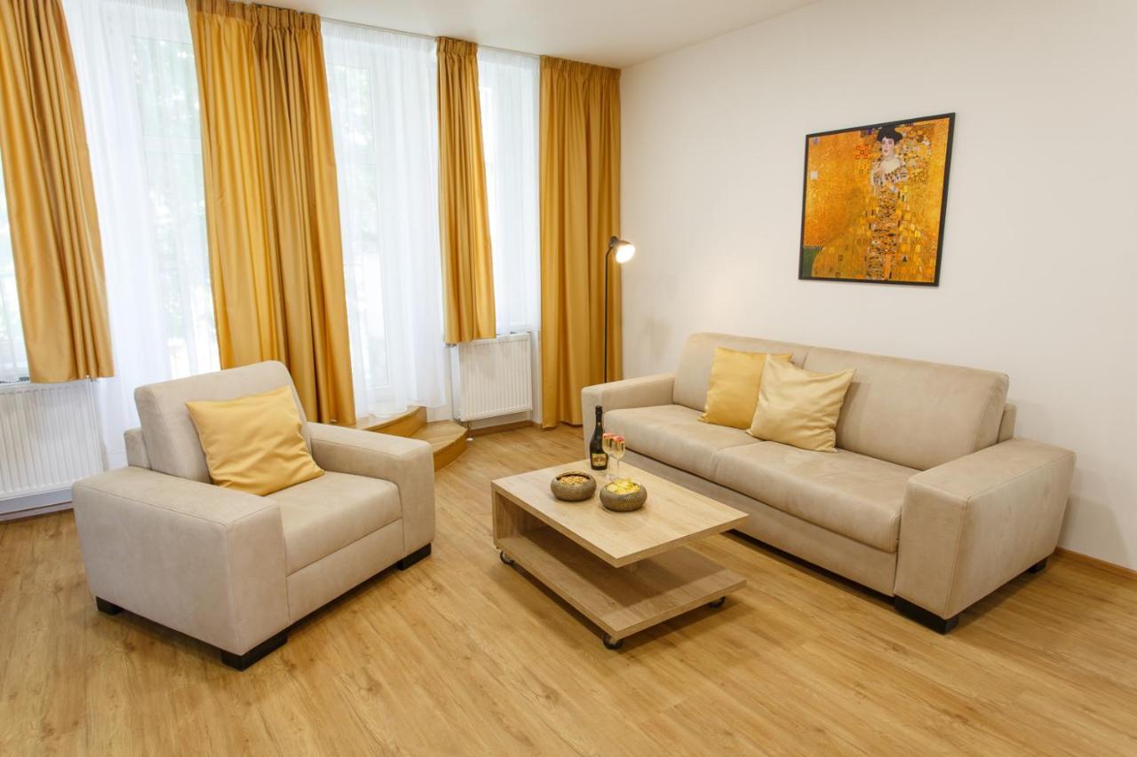 Apartments Villa Whitehouse Ostrava Exterior photo